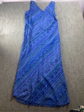 Nomadic Traders Blue & GreenV-Neck‎ Dress